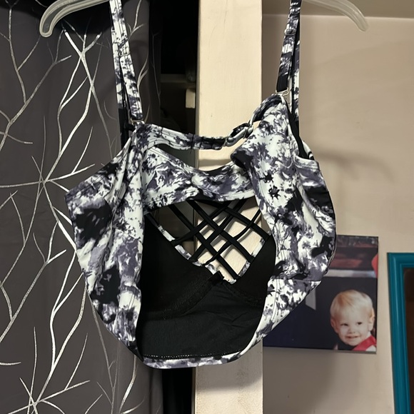 Tankini top with matching bottoms never worn - Picture 3 of 5